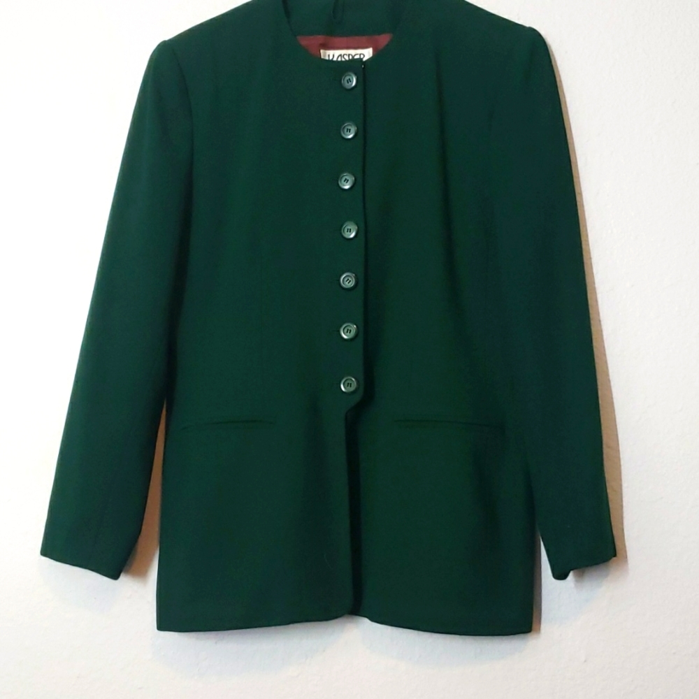 Kasper blazer jacket size 8P.
